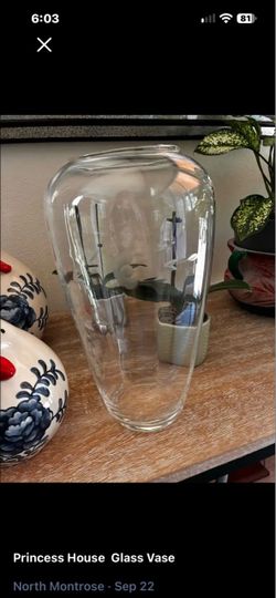 Princess House Clear Glass Vase