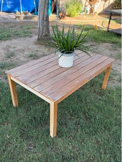 🌞Nice Solid Wood Patio Coffee Table🌞