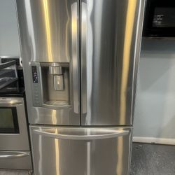 ❄️✨ LG 3-Door Refrigerator ✨❄️