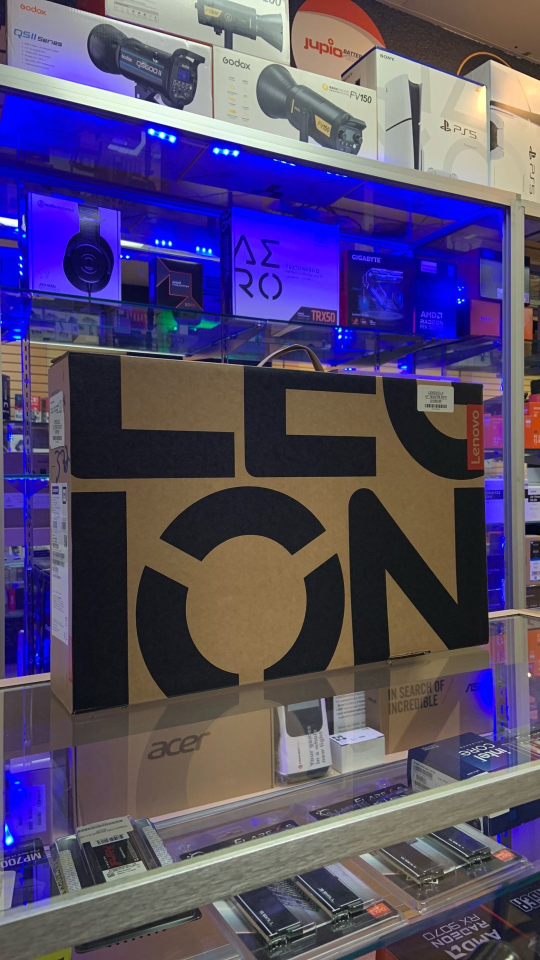 15” Lenovo Legion 5 Core i9 32GB RAM 1TB SSD RTX 5070