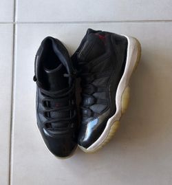 Jordan 11 72-10 size 10.5