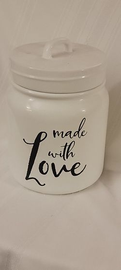 MADE WITH LOVE CONTAINER IN EXCELLENT CONDITION (COOKIE JAR OR WHATEVER YOU WANT TO PUT IN IT)