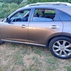 2009 Infinity FX 35 Sport 4Wheel Dr. SUV Loaded
