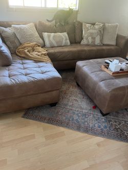 Sofa set