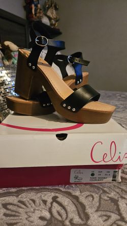 High heels Size 9