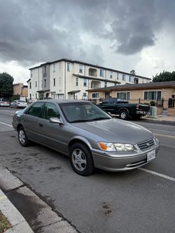 2001 Toyota Camry