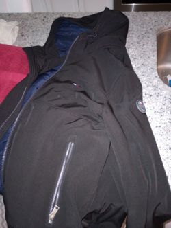 Tommy Hilfiger Jacket With Hood - Size XL
