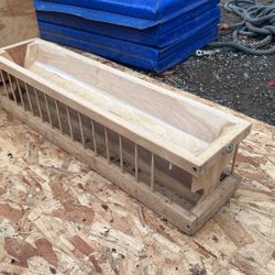 Automatic 50 Pound Feeder