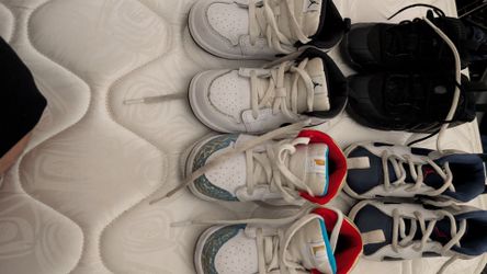 4 Pairs Jordan size 8C