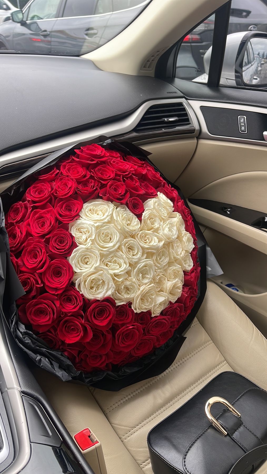 Bouquet Of 100 Roses 🌹