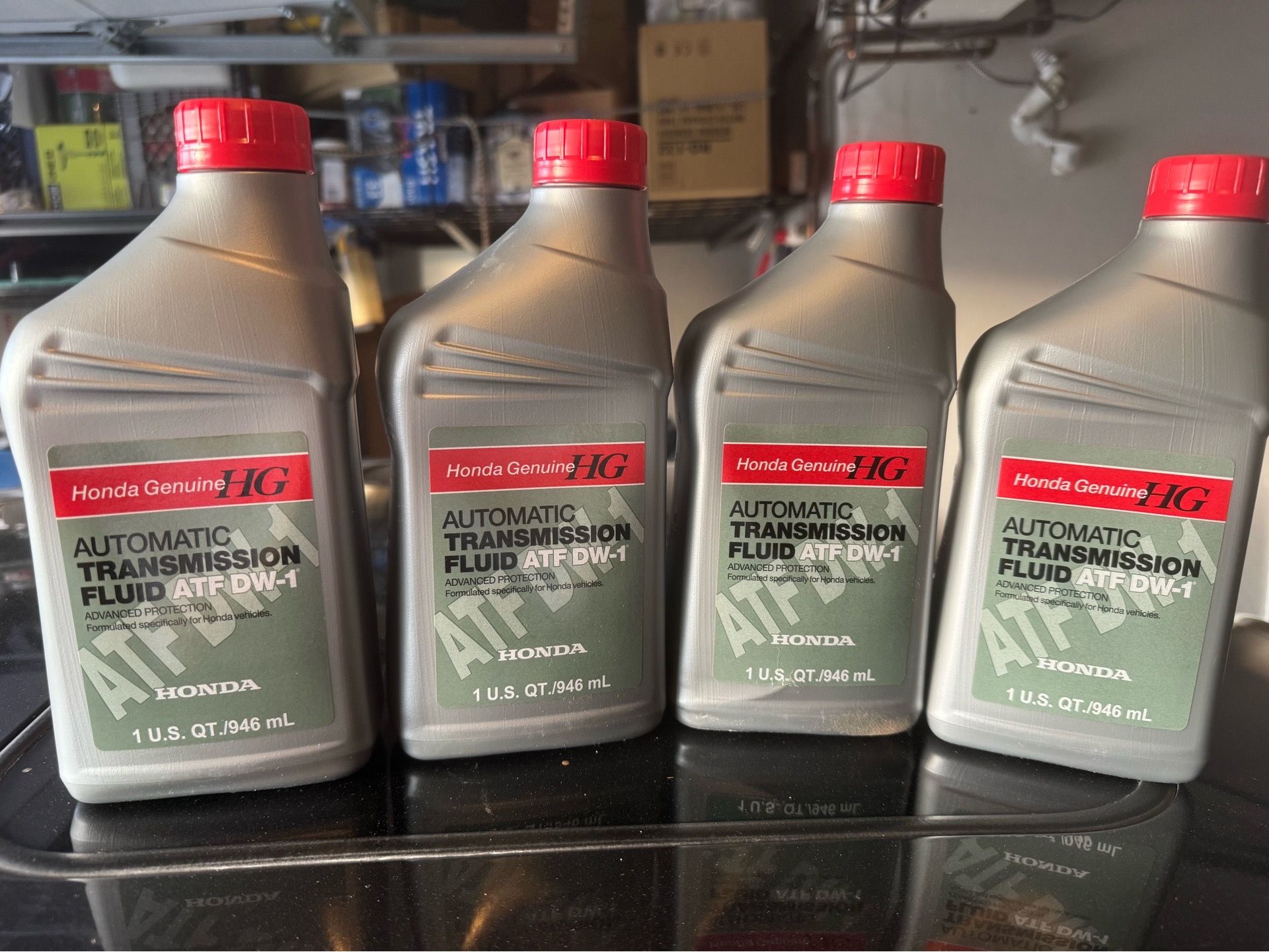 4 Quarts Of Honda DW-1 ATF Automatic Transmission Fluid New and sealed