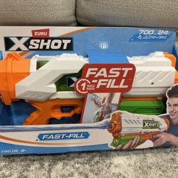 BRAND NEW X SHOT FAST FILL WATER BLASTER 
