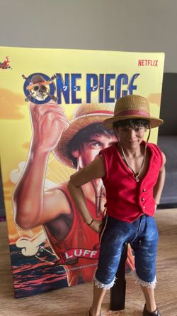 Hot toys one piece luffy