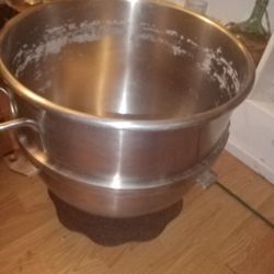 Aluminum Pot With Metal Welded On Bottom So It Can Be On A Burner Or Open Fire