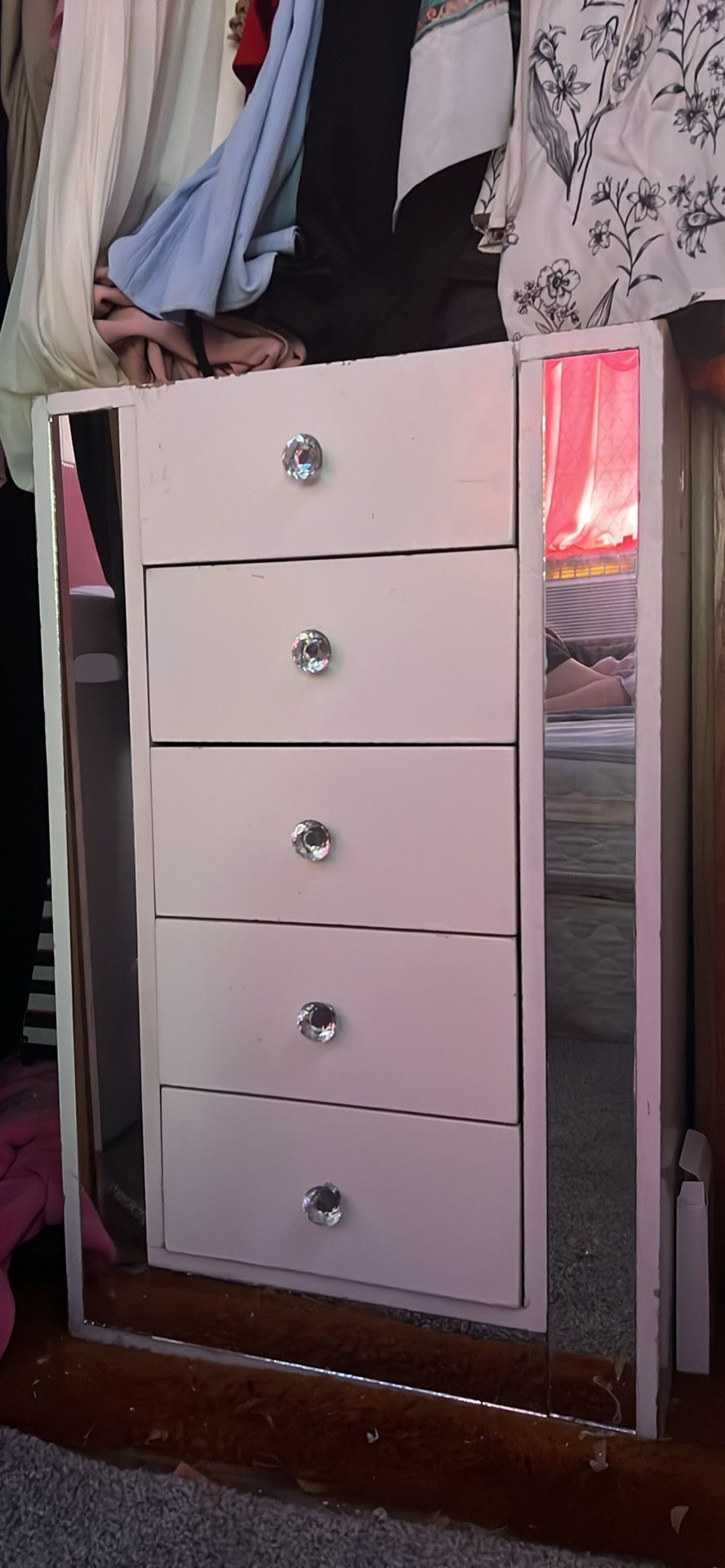 2 Mirror Dresser 