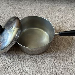 Revere-ware Stainless Steel Copper Bottom 2qt Pot Clinton IL USA Reverware