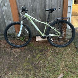 Novara Women’s Bike 