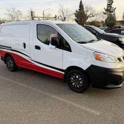2019 Nissan NV200 S