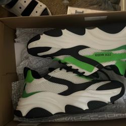 Steve Madden Sneakers Brand new Never Used 