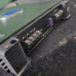 Planet Audio ac1200.2 1200 Watt Amplifier For Car Audio