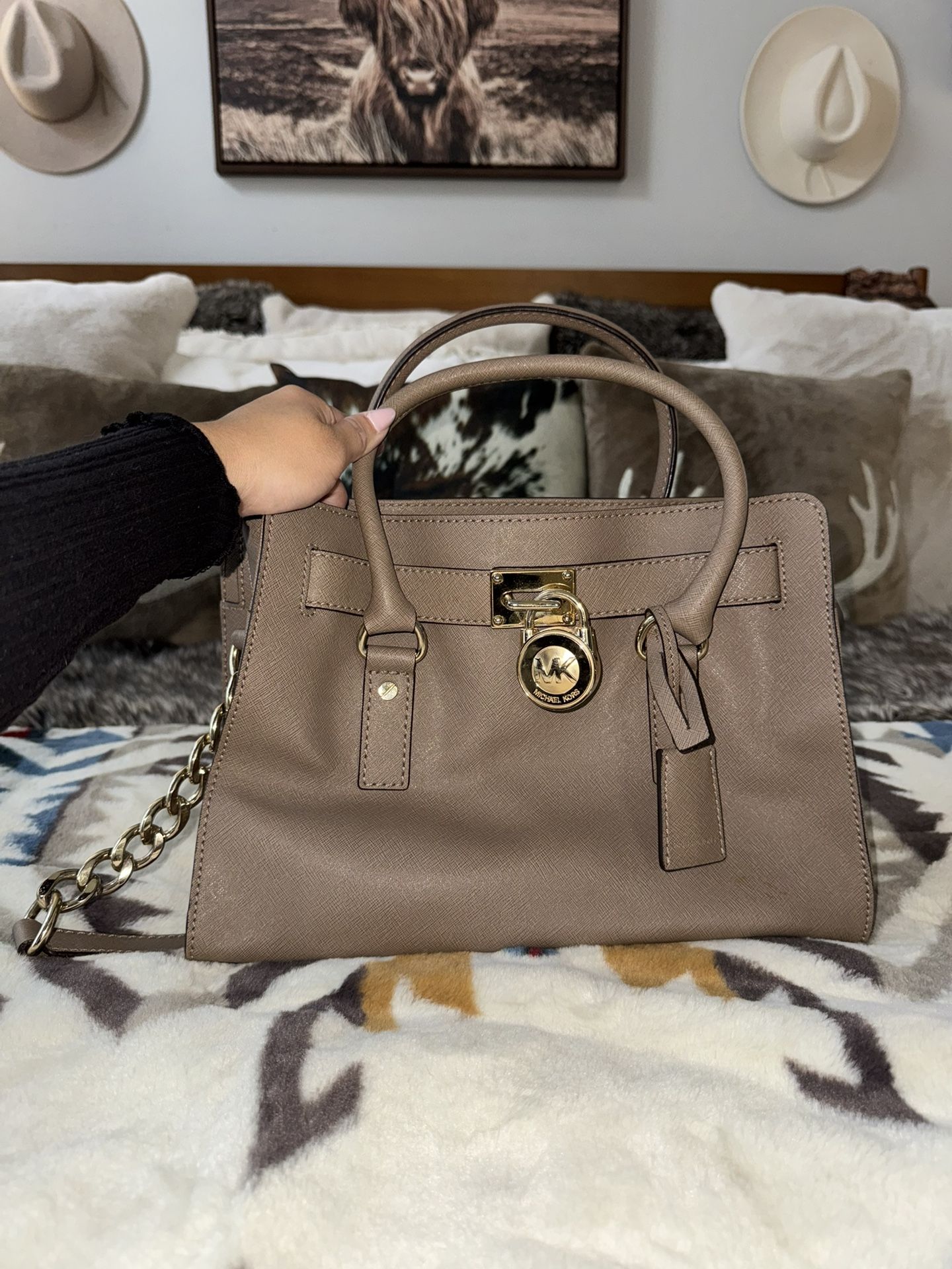 Michael Kors Purse With Lock