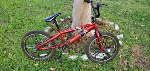 Mongoose Rebel Redz bike