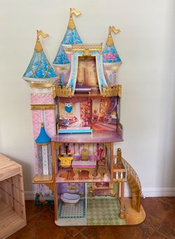 Princess doll house