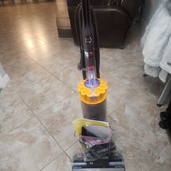 Dyson Rollerball Vacuum Cleaner with Attachments