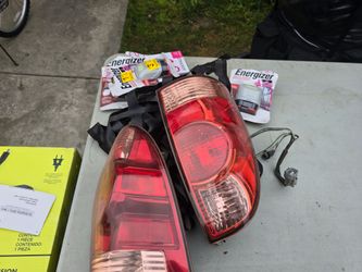 Tacoma 2012 brake lights