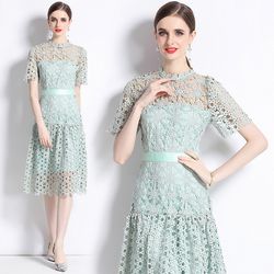 Stunning Runway Fashion Exquisite Crochet Hollow Out Lace O-Neck, A-Line Party, Prom, Wedding Guest Midi Dress