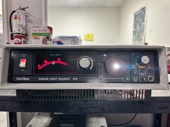 Karl Storz 610C Xenon Light (used - working) 