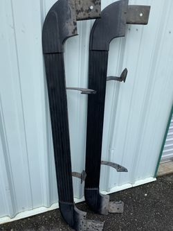 2004 Grand Cherokee Step Bars