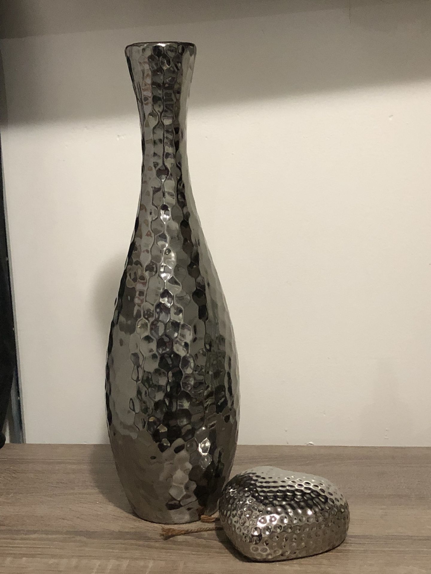 Metal Hammer Iron Vase Silver 17.5 Inch High