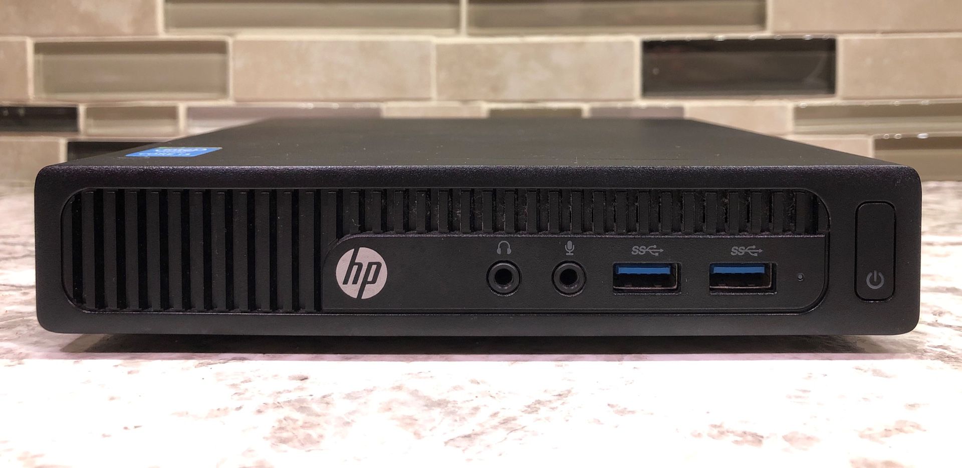 HP 260 G1 Mini Desktop Computer i3-4030U/4GB/500GB HDD Win7 Professional