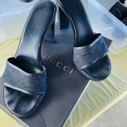 GUCCI SLIDE HEEL SANDALS