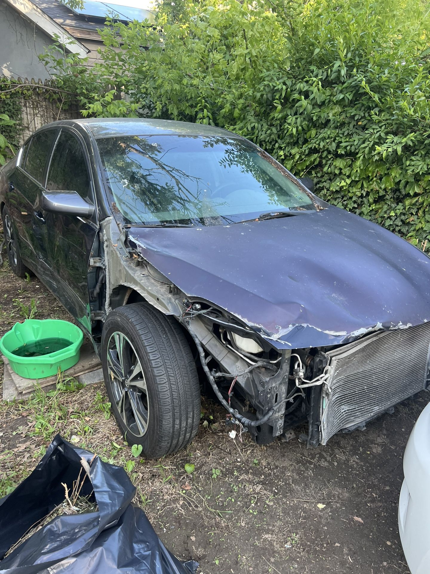 2011 nissan altima part out