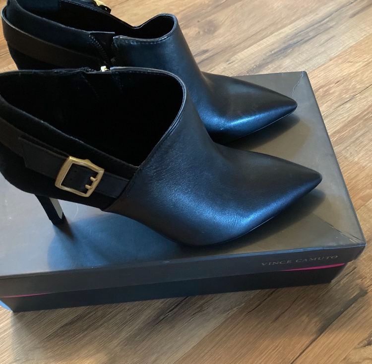 New! Vince Camuto Kreitha Boots, Black Size 8.5