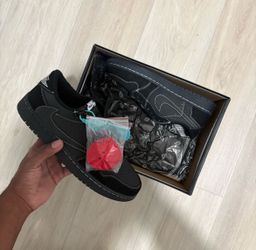 air jordan 1 travis scott size 11
