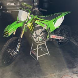 Kawasaki (contact info removed)