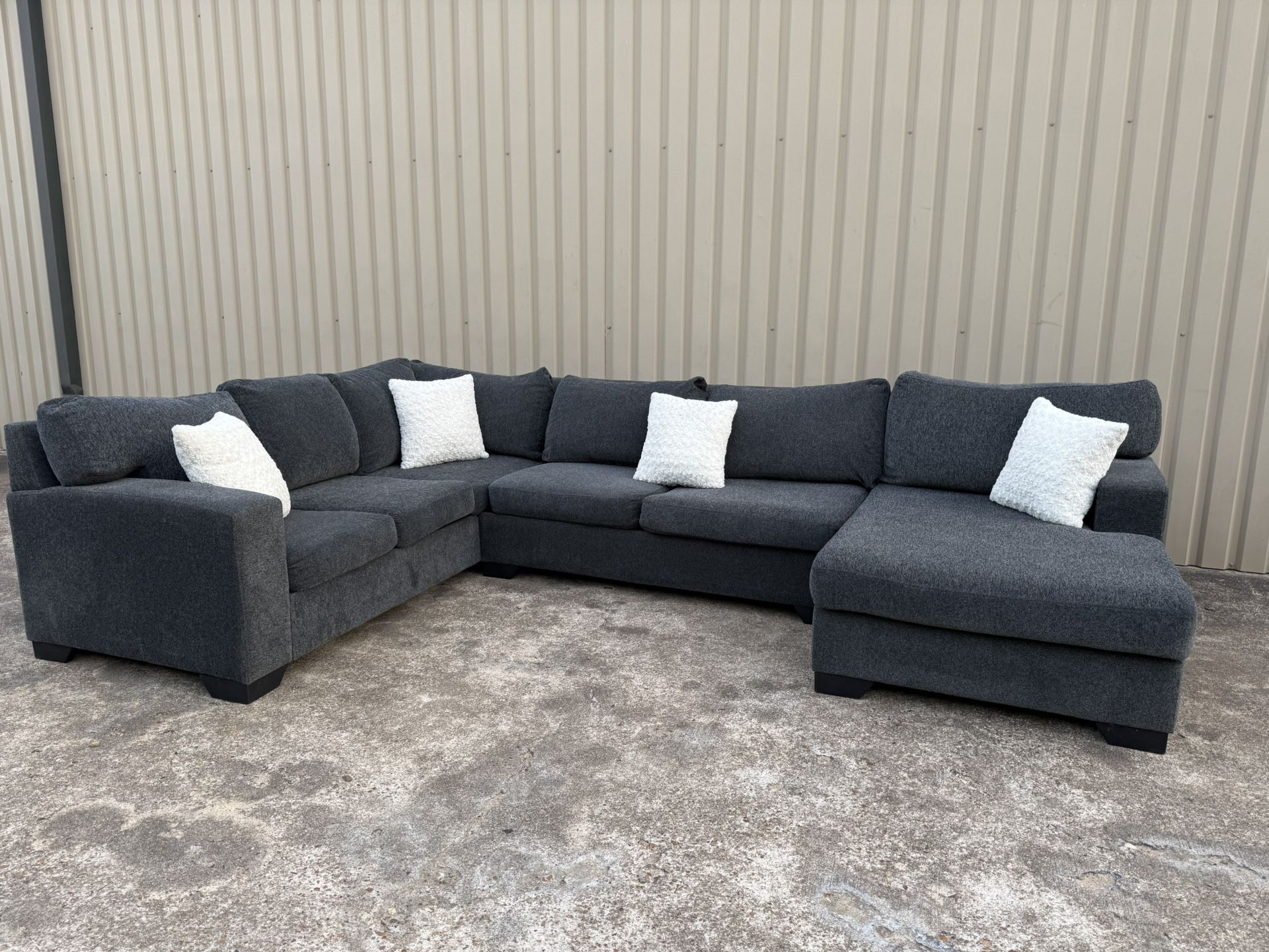  3-Piece Sectional Couch - Delivery Available 