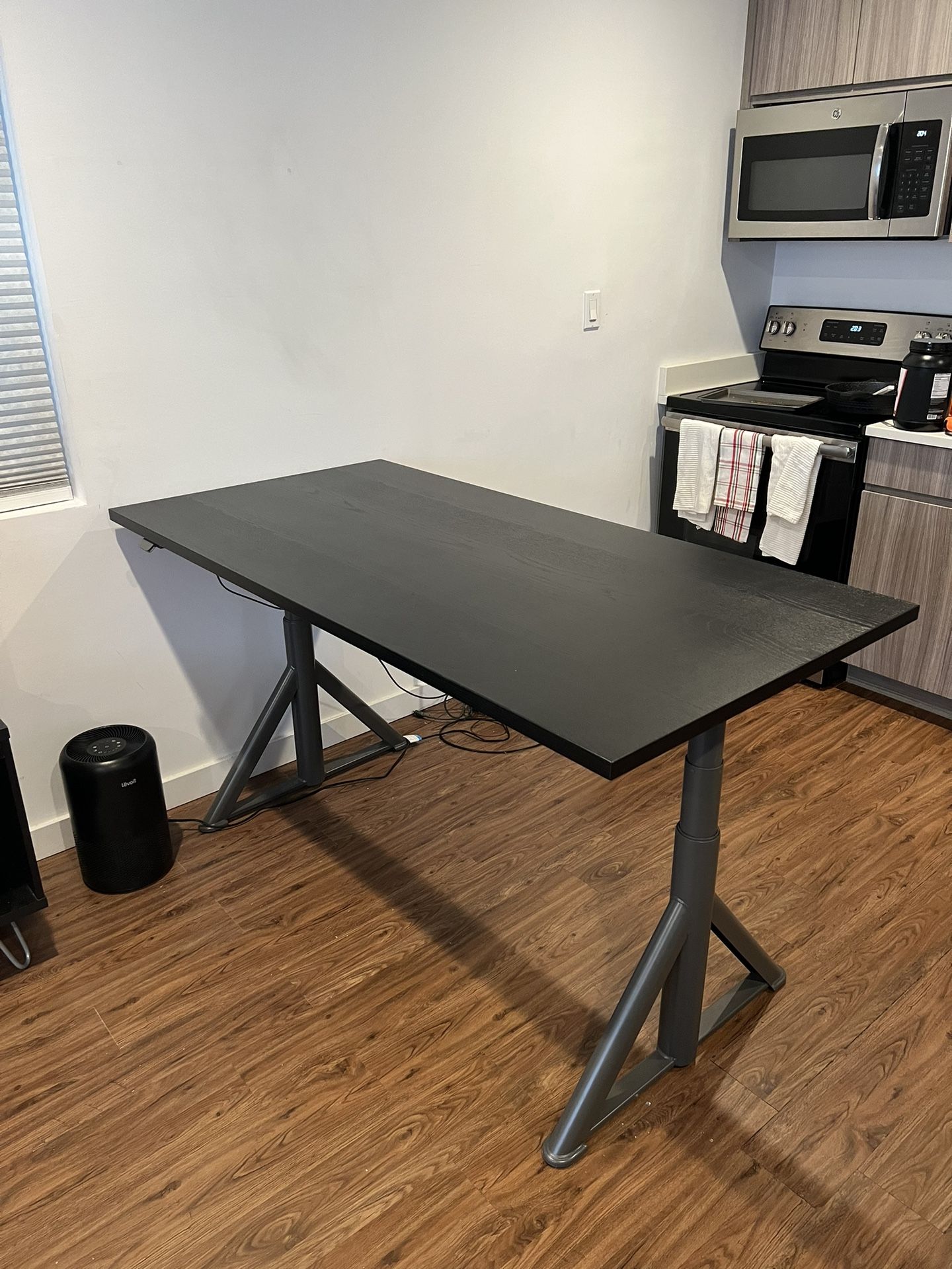 Ikea Idasen Sit/Stand Desk