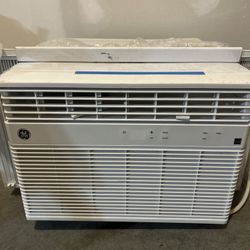 10,000 BTU Window AC unit