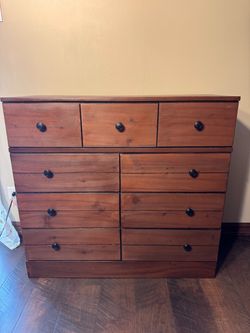 Solid Wood 9-Drawer Dresser