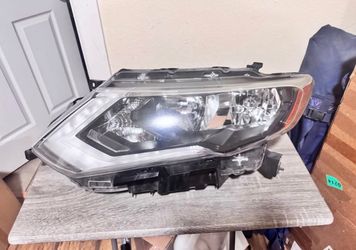 2017 to 2020 NISSAN ROGUE HEADLIGHT LH