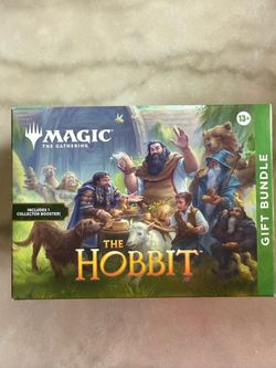 Magic: The Gathering The Hobbit Gift Bundle