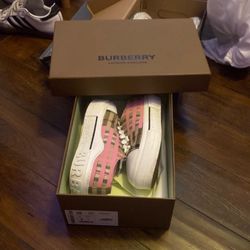 Burberry Shoes