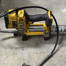 Dewalt cordless grease gun 20v max