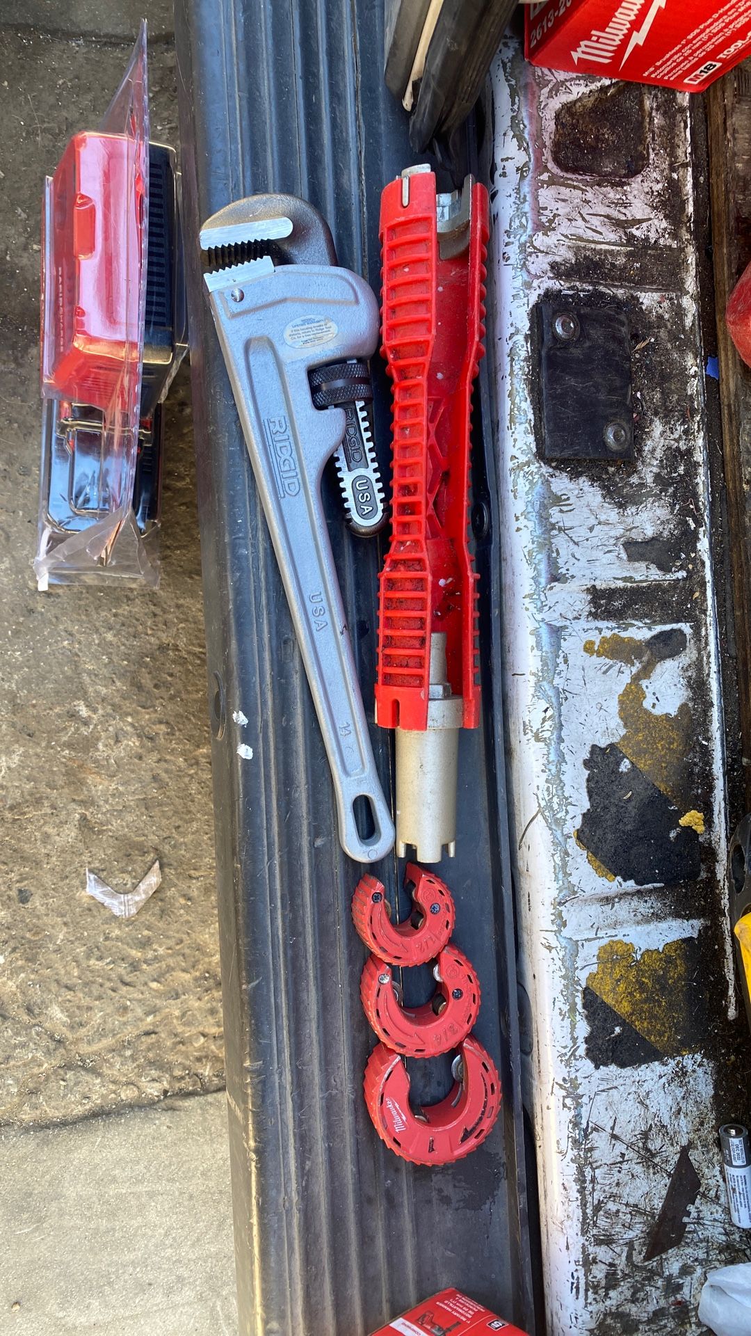 Ridgid 14in Pipe Wrench Milwaukee Copper Cutter