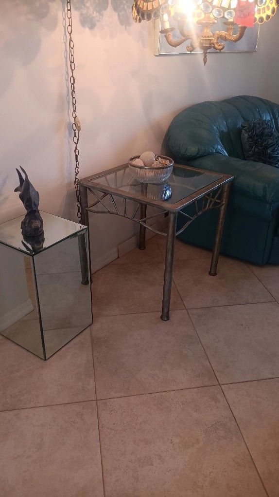 Console And End Table