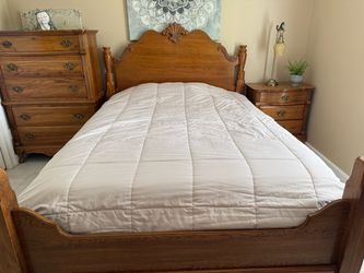 Queen size bedroom set